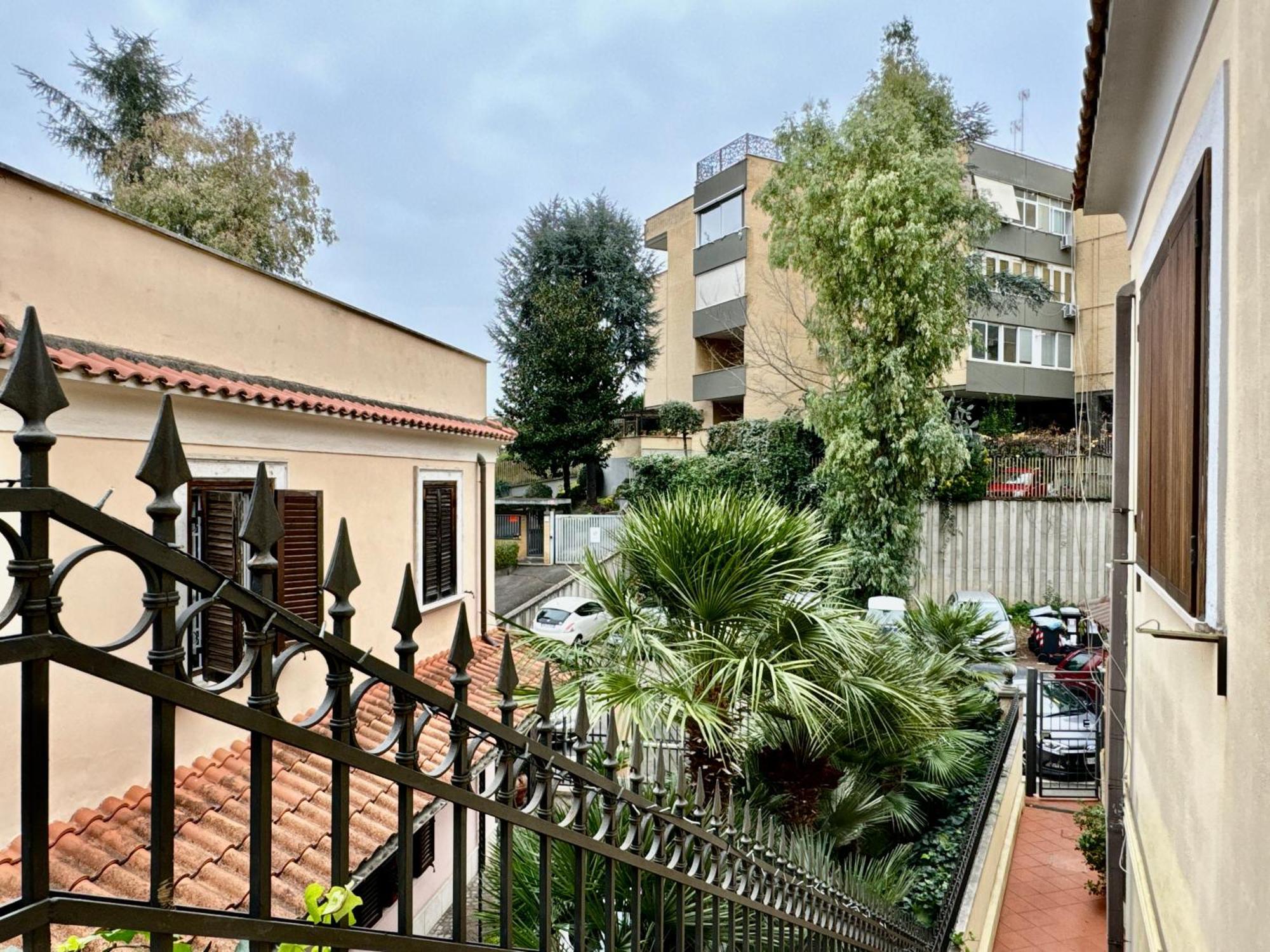 Diasof Apartments Roma Esterno foto